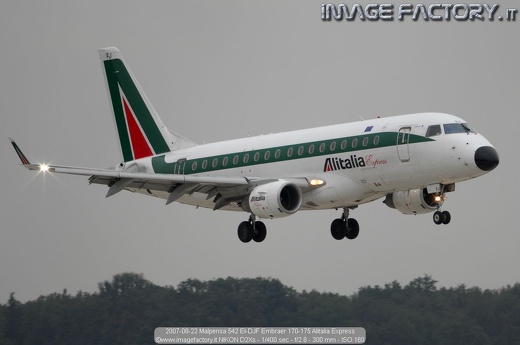 2007-08-22 Malpensa 542 EI-DJF Embraer 170-175 Alitalia Express